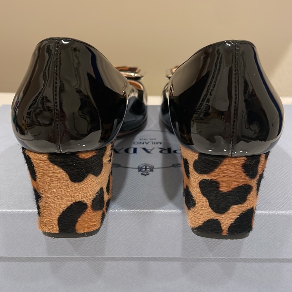 Prada Black Patent Leather & Leopard Calfskin Block Heel - Picture 4 of 13